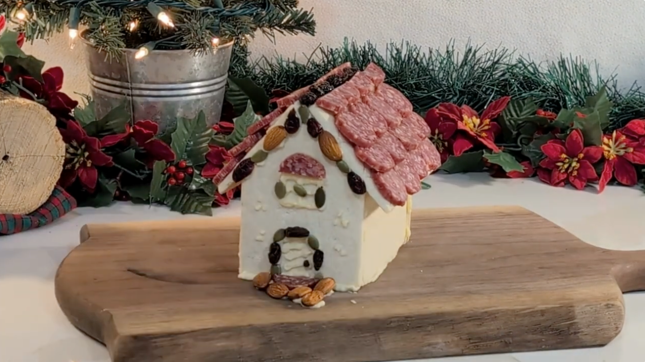 Load video: Mini Charcuterie Chalet Tutorial
